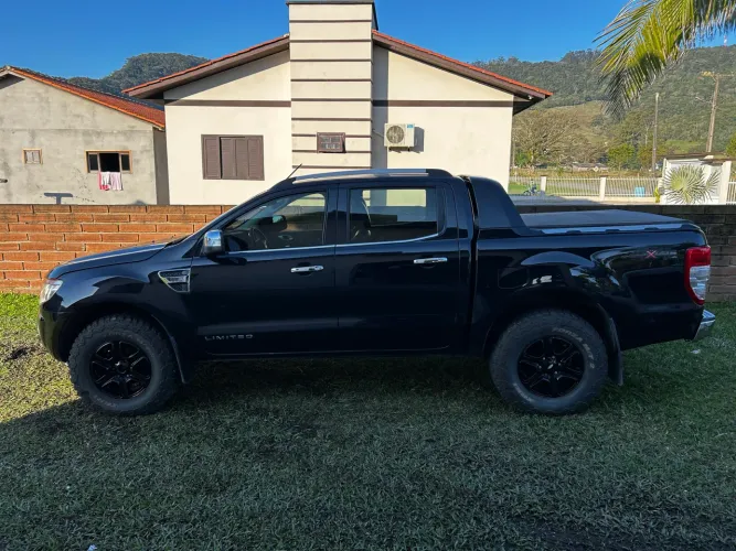 Ford Ranger Limited 3.2 20V 4X4 CD Aut. Dies. 2014