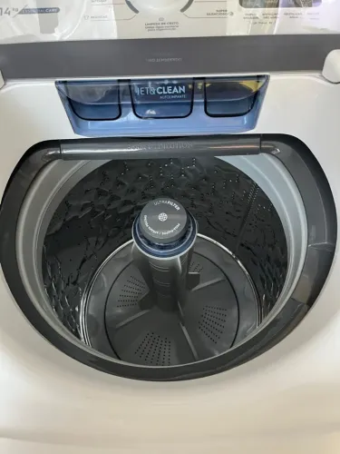 Maquina de lava Electrolux