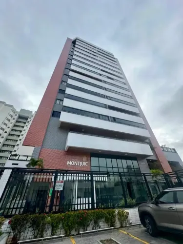 Apartamento à venda no Condomínio  Fontes de Montjuic , bairro Centro