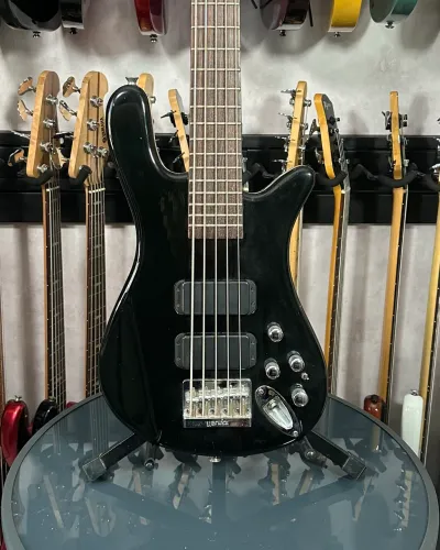 Contra Baixo Warnick Rockbass ativo e passivo