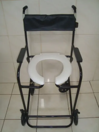 Cadeira de banho Simples (NOVA)