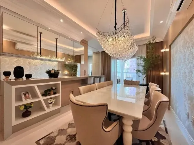 Apartamento quadra mar 100% mobiliado na meia praia Itapema - SC, da Construtora Dallo, E