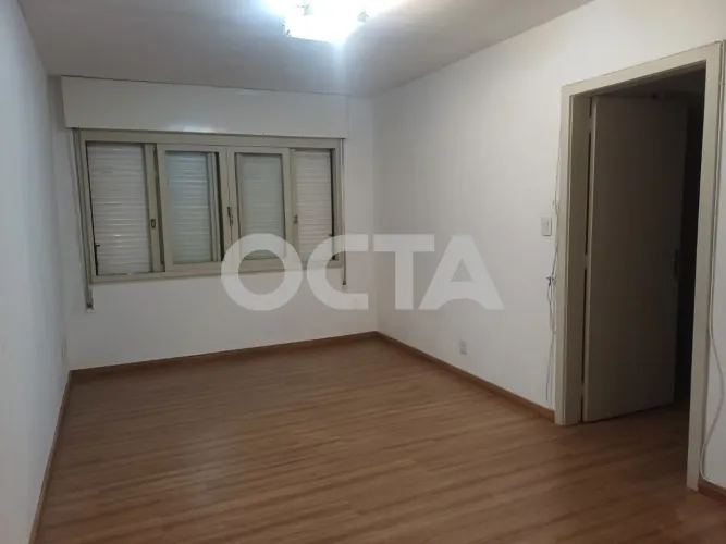 APARTAMENTPO DE 2 DORMITÓRIOS COM SUÍTE E 1 VAGA DE GARAGEM MONT SERRAT