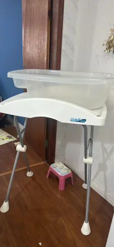Banheira com suporte