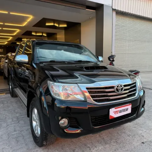 Toyota Hilux CD SRV D4-d 4X4 3.0 TDI Diesel AUT 2013