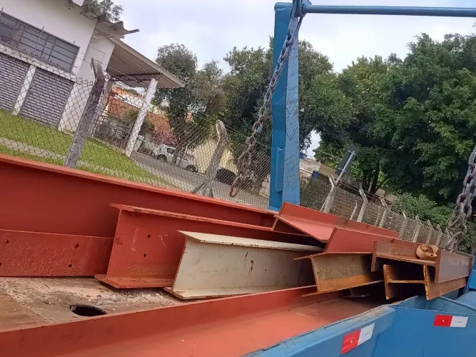 Perfis Metálicos Estruturais para Construção - R$ 6,00/kg