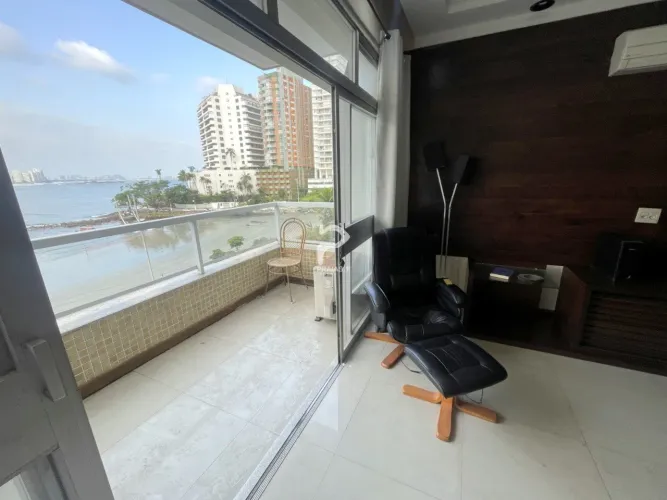 Apartamento com vista para o mar, 3 dormitórios, Pitangueiras, Guarujá