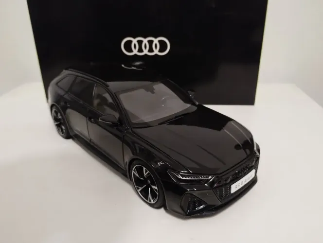 Miniatura Audi rs6 Avant 1/18 edição limitada 200 peças no mundo
