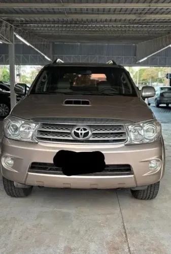 Toyota Hilux SW4 SRV D4-d 4X4 3.0 TDI Dies. AUT 2010