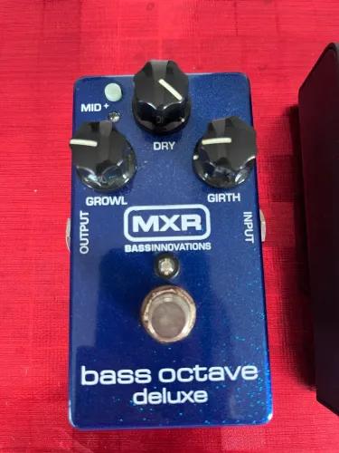 Pedais : Mxr Octave / Rotten Overdrive/ Tube Screamer Waagh