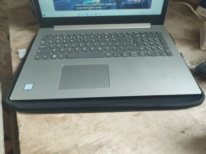 Notebook Lenovo (teclado ruim)