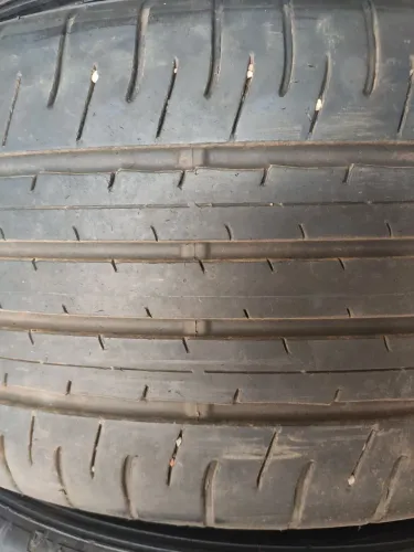 PNEUS DUNLOP 225/50R18