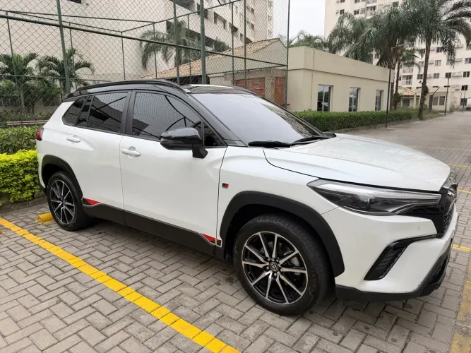 Toyota Corolla Cross Gr-s 2.0 16V Flex Aut. 2024