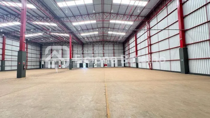 Galpão Comercial para Aluguel em Uberlândia (MG)  1100m² no Bairro Minas Gerais