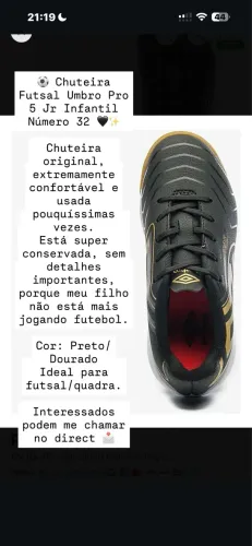 Chuteira umbro dourada 32