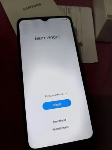 Samsung galaxi M12