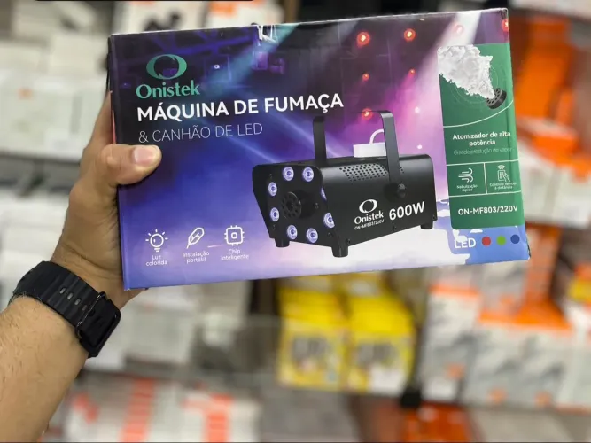 Máquina de Fumaça & Canhão de LED 600W Onistek (SOMOS LOJA)