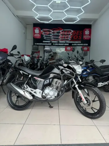 FAN 160 2023 28 MIL KMS RODADOS UNICO DONO COM  ACESSORIOS