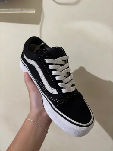 Tênis Vans Old Skool