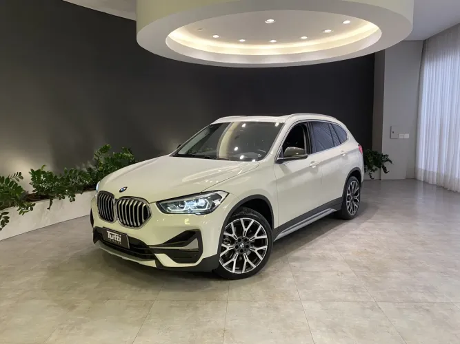 BMW X1 Sdrive 20I X-line 2.0 TB Active Flex 2022