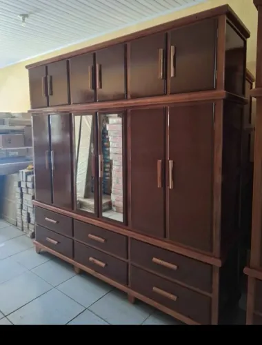 Guarda roupa novo triplex 6 portas 6 gavetas gigante faço entrega grátis 2800