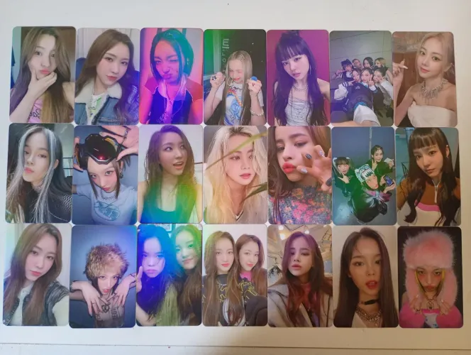 21 photocards XG