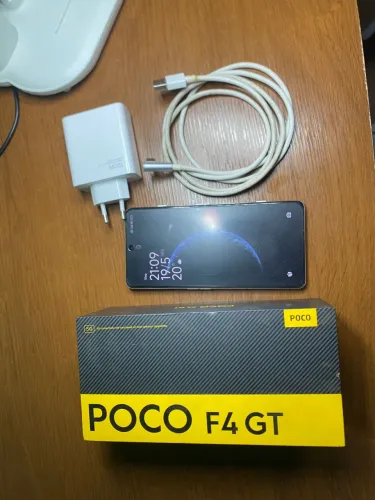 XIAOMI POCO F4 GT