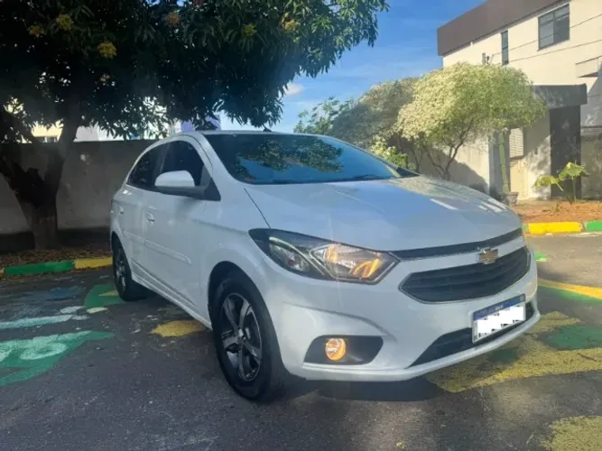 Chevrolet Onix Hatch LTZ 1.4 8V Flex Mec. 4P 2018