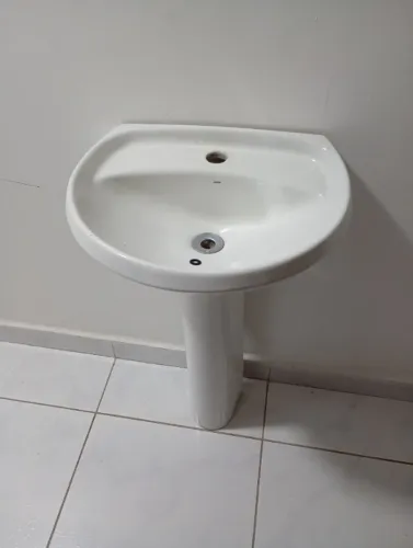 Pia com coluna