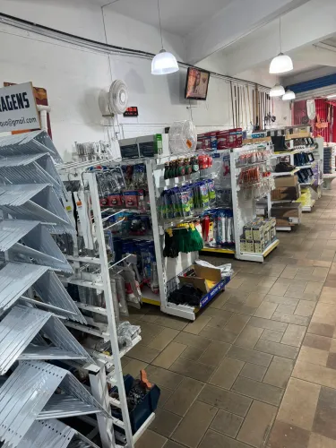 Depósito Materail construção a 40 anos mov 180 mil mês !