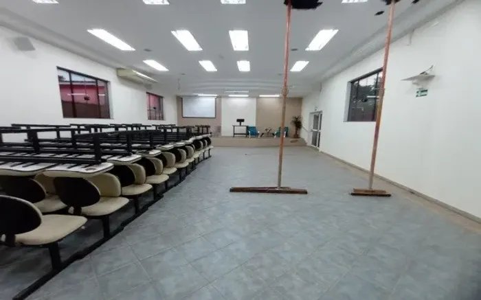 Sala Comercial para Venda em Ourinhos, Vila Odilon, 1 dormitório, 2 banheiros