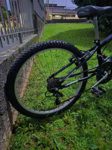 Bicicleta aro 24