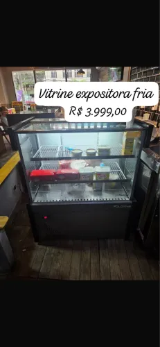 Vitrine expositora fria