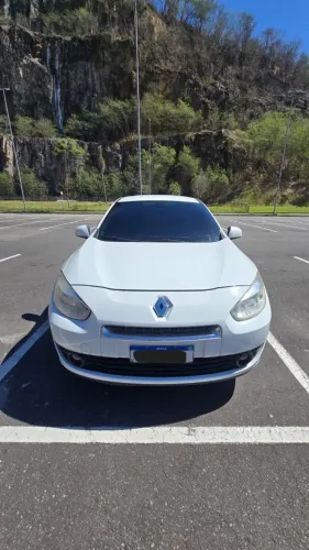 Renault Fluence Sed. Dynamique 2.0 16V Flex Aut. 2013