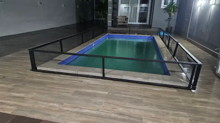 Cerca piscina madeira 6x 6 x 3 x 3 metros