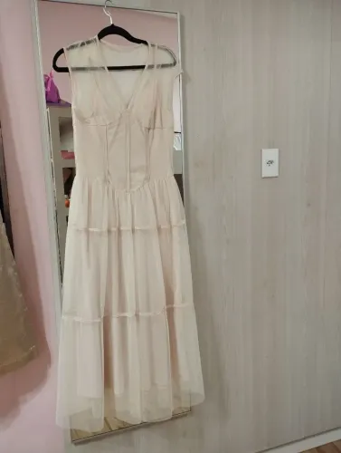 Vestido de tule romântico 