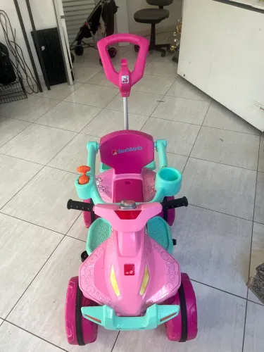 Carrinho de passeio menina