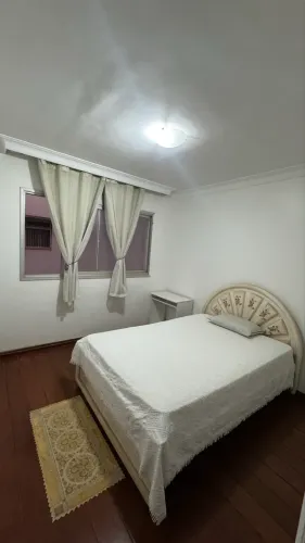 Quarto para moça - Setor Oeste ?