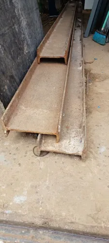VIGAS DE FERRO LARGA /// R$250,00 O METRO 