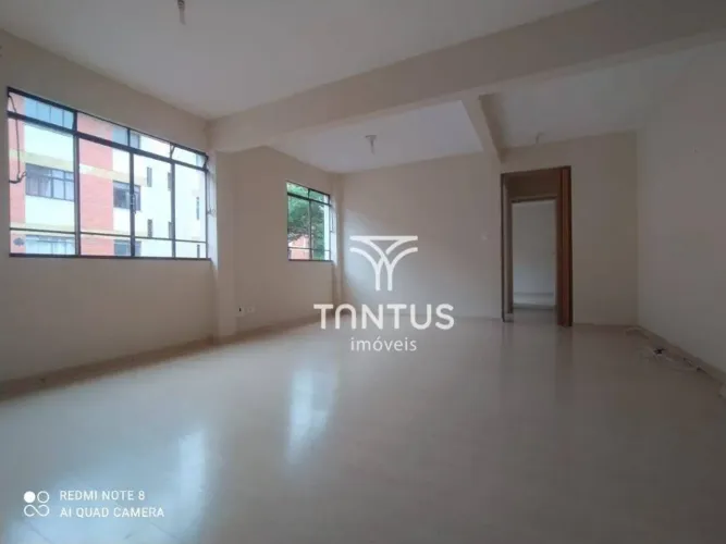 Apartamento com 2 dormitórios para alugar, 56 m² por R$ 1.800/mês - Boa Vista - Curitiba/P