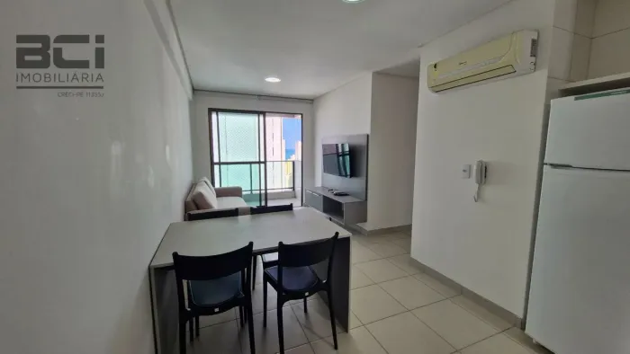 Apartamento mobiliado em Boa Viagem | 52m², varanda, 2 qrtos,1 suíte