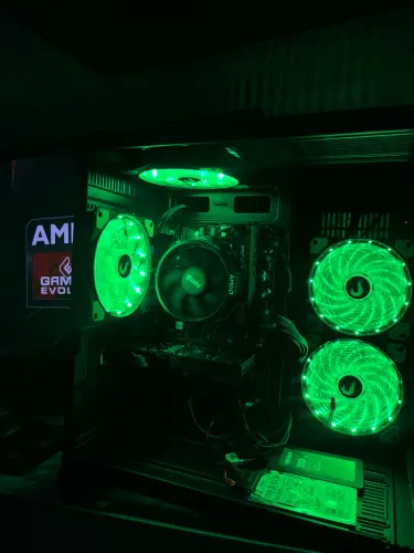 PC GAMER