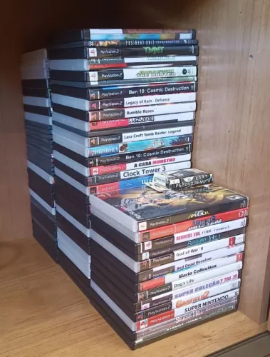 73 jogos paralelos PS2 e 2 filmes