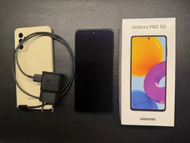 Samsung Galaxy M52 5G