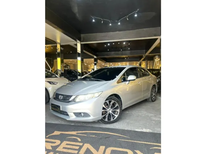 Honda Civic Sedan LXR 2.0 Flexone 16V Aut. 4P 2015
