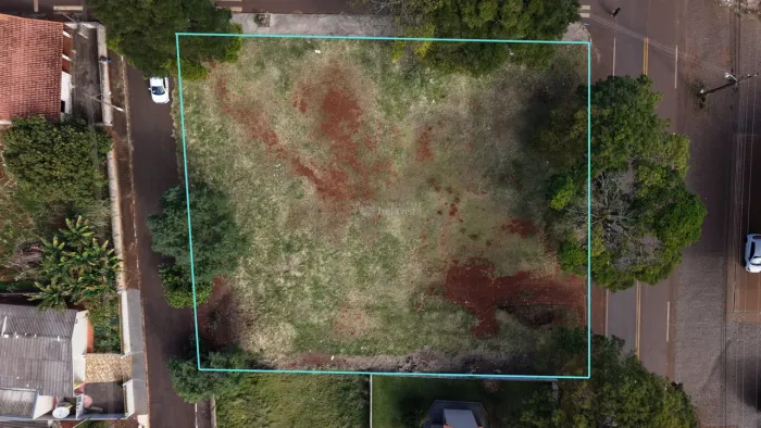 TERRENO COMERCIAL À VENDA EM MARILÂNDIA DO SUL.