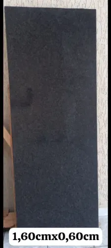 Tampo de granito