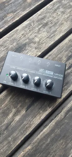 Amplificador de fone 4 canais
