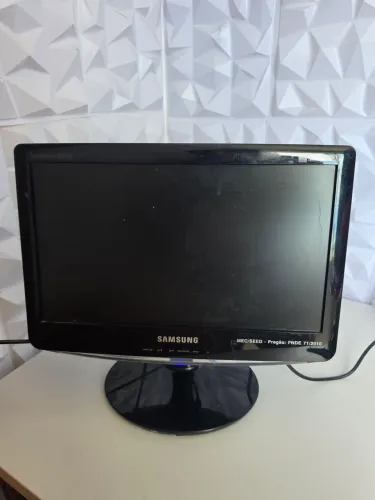 Monitor samsung 16 polegadas