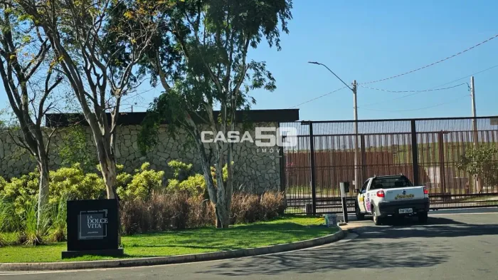 Terreno a vendo no Condomínio La Dolce Vita em Jaguaríuna